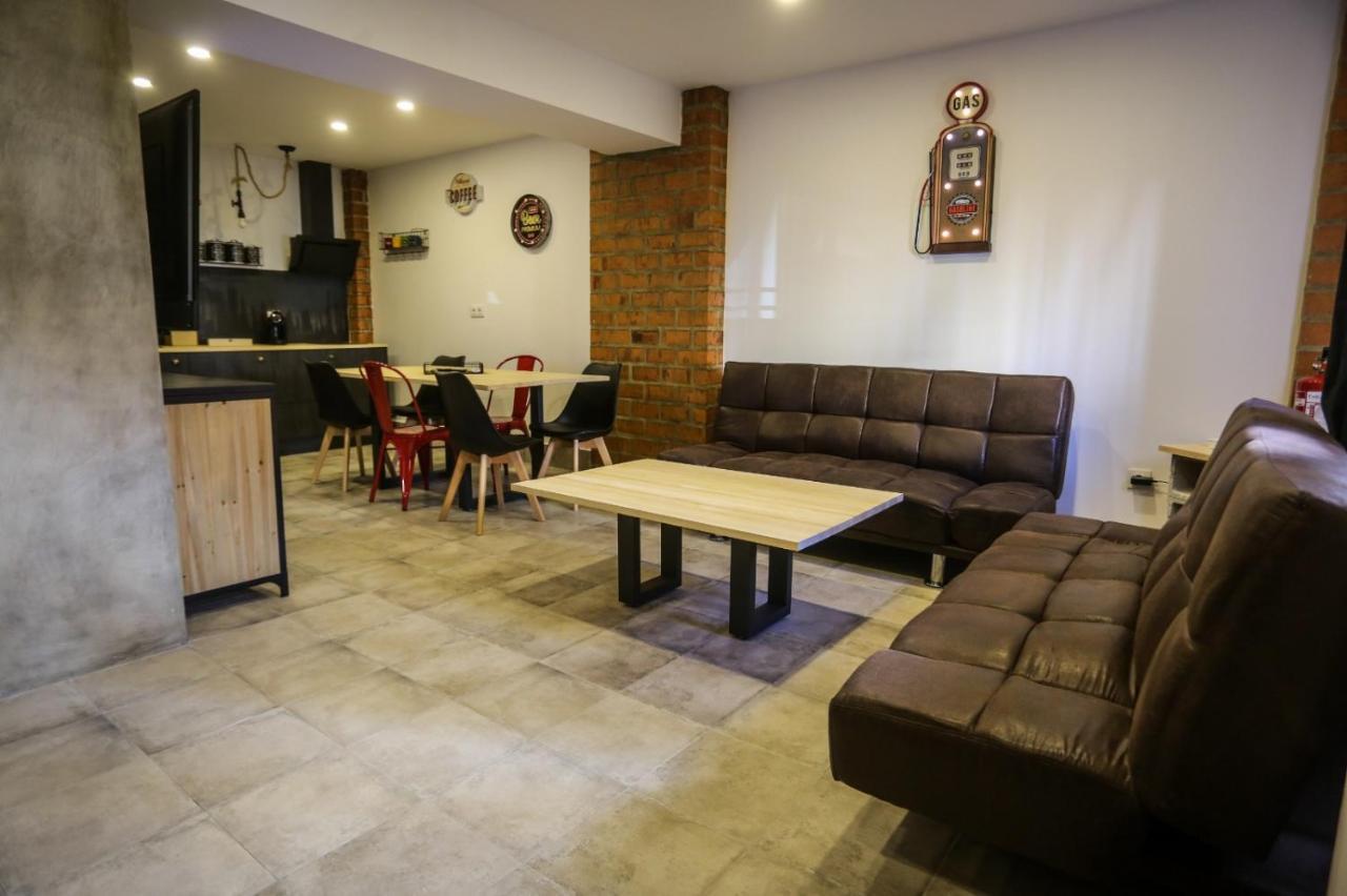 Ohana, Diseno Exclusivo Y Aparcamiento Gratuito A Pie De Calle Merida Exterior photo
